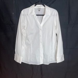 Worthington - 18 white button up with a stretch material.
